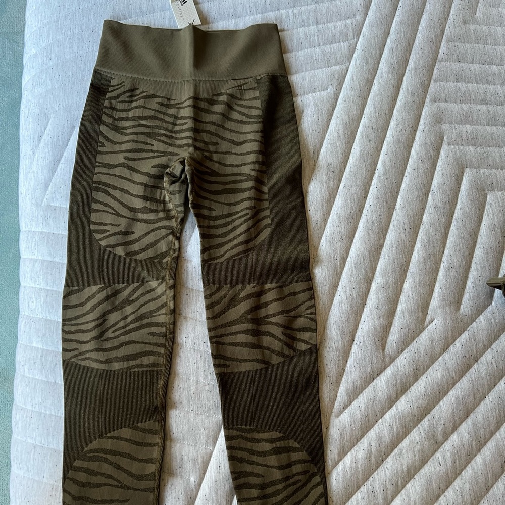 Stella McCartney for Adidas leggings